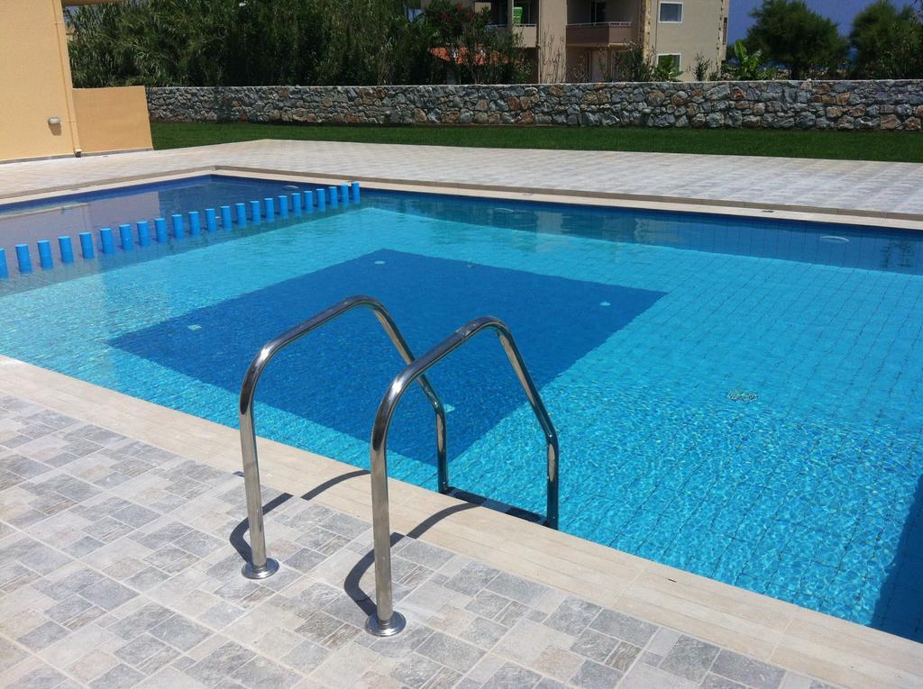 Gerona Mare Apartments Gerani  Luaran gambar