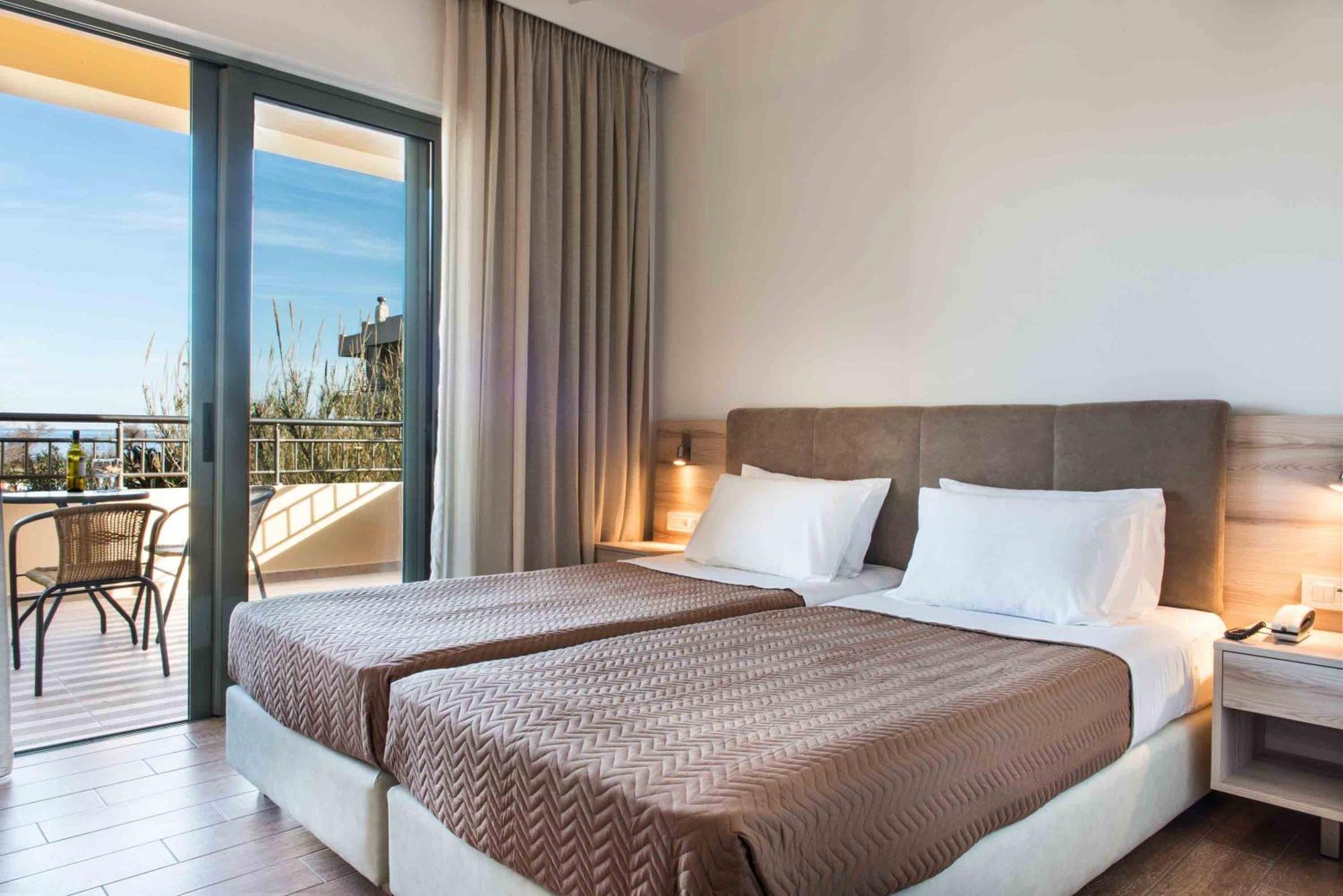 Gerona Mare Apartments Gerani  Luaran gambar